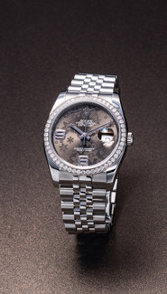 劳力士  优雅精美，精钢镶钻石自动链带腕表，备日期显示，「DateJust」，型号116244，年份约2010，附原厂国际保证卡