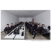 王国锋 朝鲜2014－金策工业综合大学电子图书馆中的大学生们