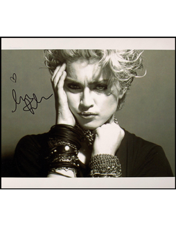 “美国音乐天后”麦当娜（Madonna Ciccone）亲笔签名照