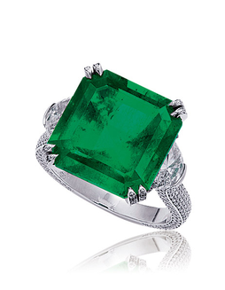 萧邦设计 10.26克拉哥伦比亚祖母绿配钻石戒指