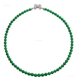 缅甸天然满绿翡翠珠配钻石项链