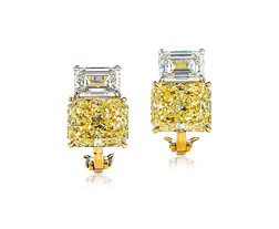 宝格丽设计 7.41及7.14克拉淡彩黄色钻石配钻石耳环