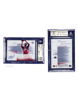 2003-04赛季 Upper Deck Ultimate Collection系列 勒布朗·詹姆斯（LeBron James）新秀签字球星卡，BGS评级9.5分，墨迹10分