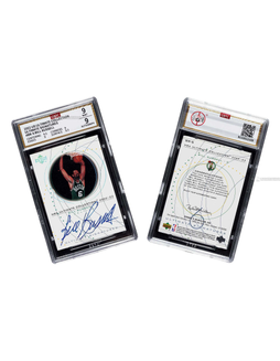2002-03賽季 Upper Deck Ultimate Collection系列 比爾·拉塞爾（Bill Russell）簽字球星卡，公博評級9分，墨跡9分