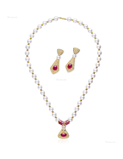 红宝石及珍珠配钻石项链及耳环套装