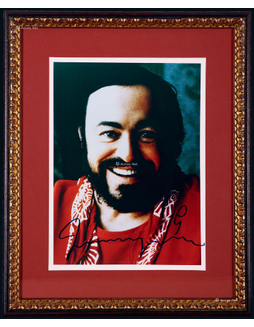 “世界三大男高音之首”帕瓦罗蒂（Luciano Pavarotti）亲笔签名照，附证书