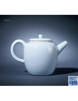 天蓝釉茶壶