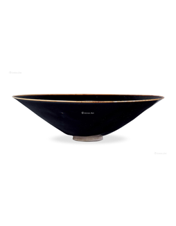 黑釉笠式碗