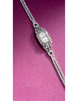 UNSIGNED  怀旧优雅，女装白金镶钻石机械链带腕表，年份约1970