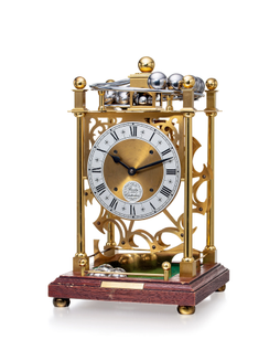 BAZELEY CHELTENHAM 非常罕有特别，限量版镀金和桃花心木外壳钢珠重力钟，限量生产999枚，年份约1960