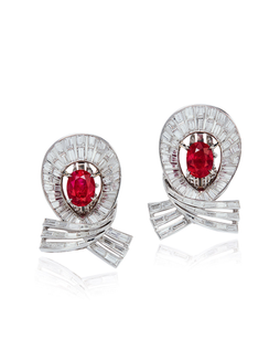 蒂芙尼设计 2.22及2.15克拉缅甸抹谷红宝石配钻石耳环，未经加热