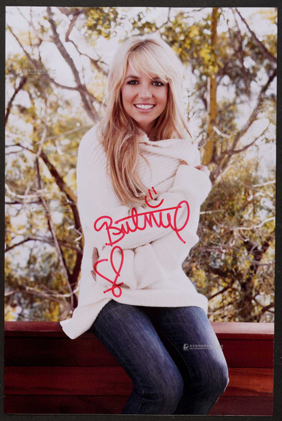 “小甜甜”布兰妮·斯皮尔斯（Britney Spears）亲笔签名照，附证书