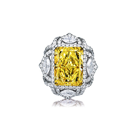 约6.0克拉淡彩黄色VS1净度钻石配钻石戒指