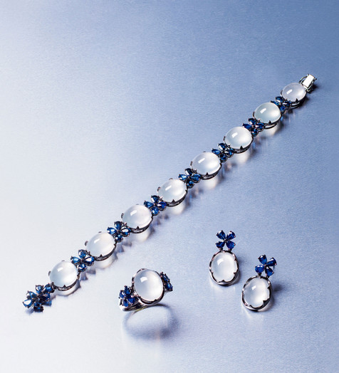 缅甸天然冰种翡翠蛋面配蓝宝石手链、戒指及耳环套装