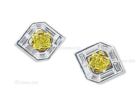 总重2.45克拉 格拉夫Graff出品 天然浓彩黄色VVS2及SI1净度钻石配钻石袖扣