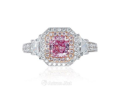 1.04克拉 天然彩紫粉色钻石配钻石戒指