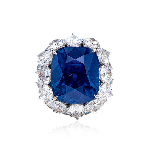 海瑞温斯顿（Harry Winston） 33.10克拉「缅甸皇家蓝」蓝宝石配钻石戒指，未经加热