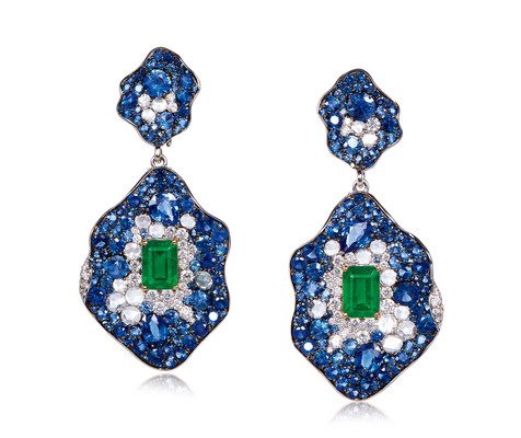 黛琳设计「源」祖母绿配蓝宝石及钻石耳环