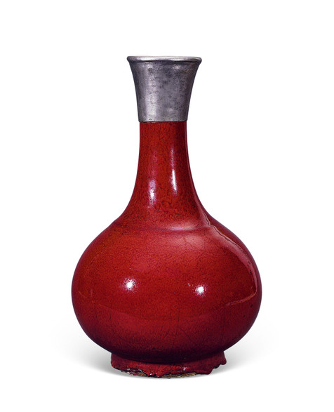 红釉赏瓶