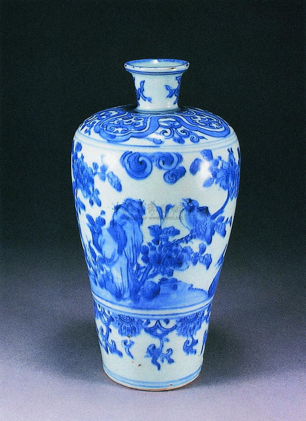 0976明天启青花花鸟梅瓶