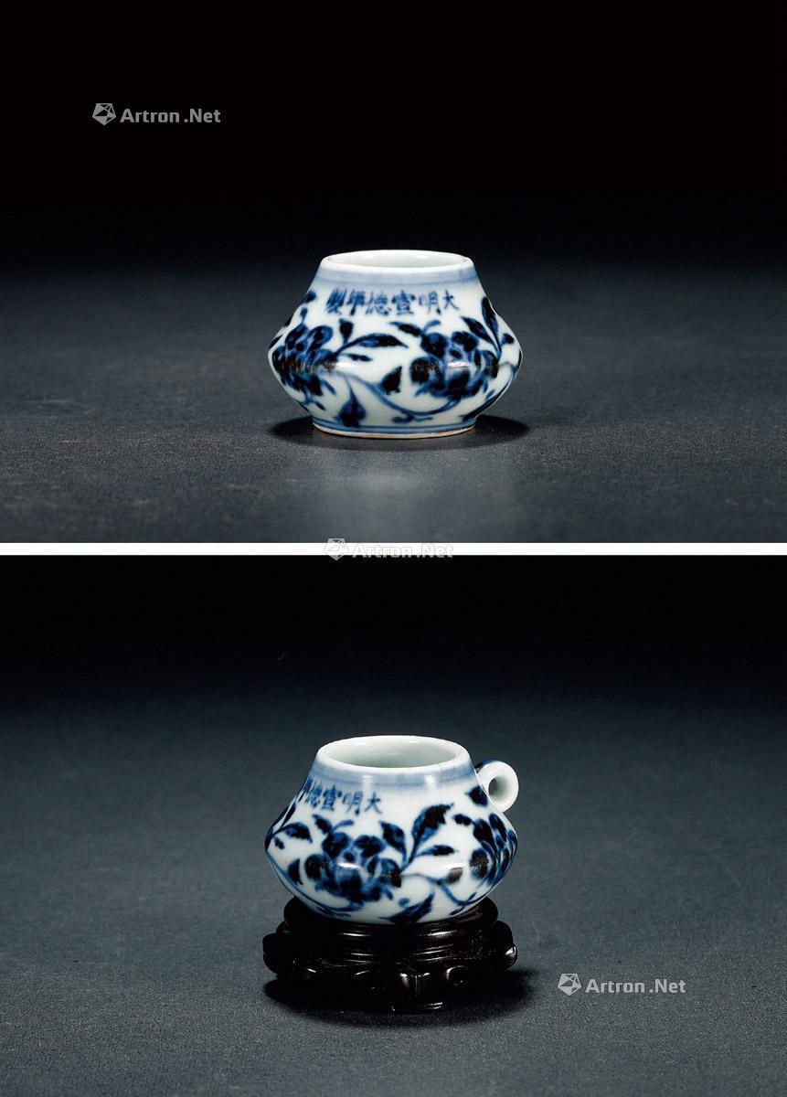 2057明宣德青花花卉纹鸟食罐