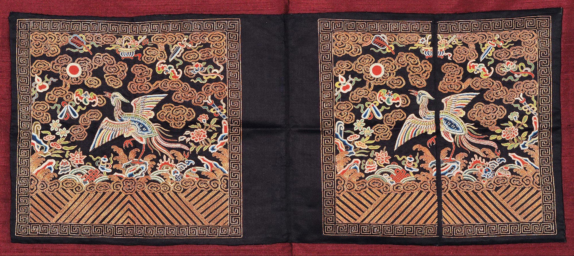 8573清中期锁绣挂珍珠平金二品锦鸡纹补子一对