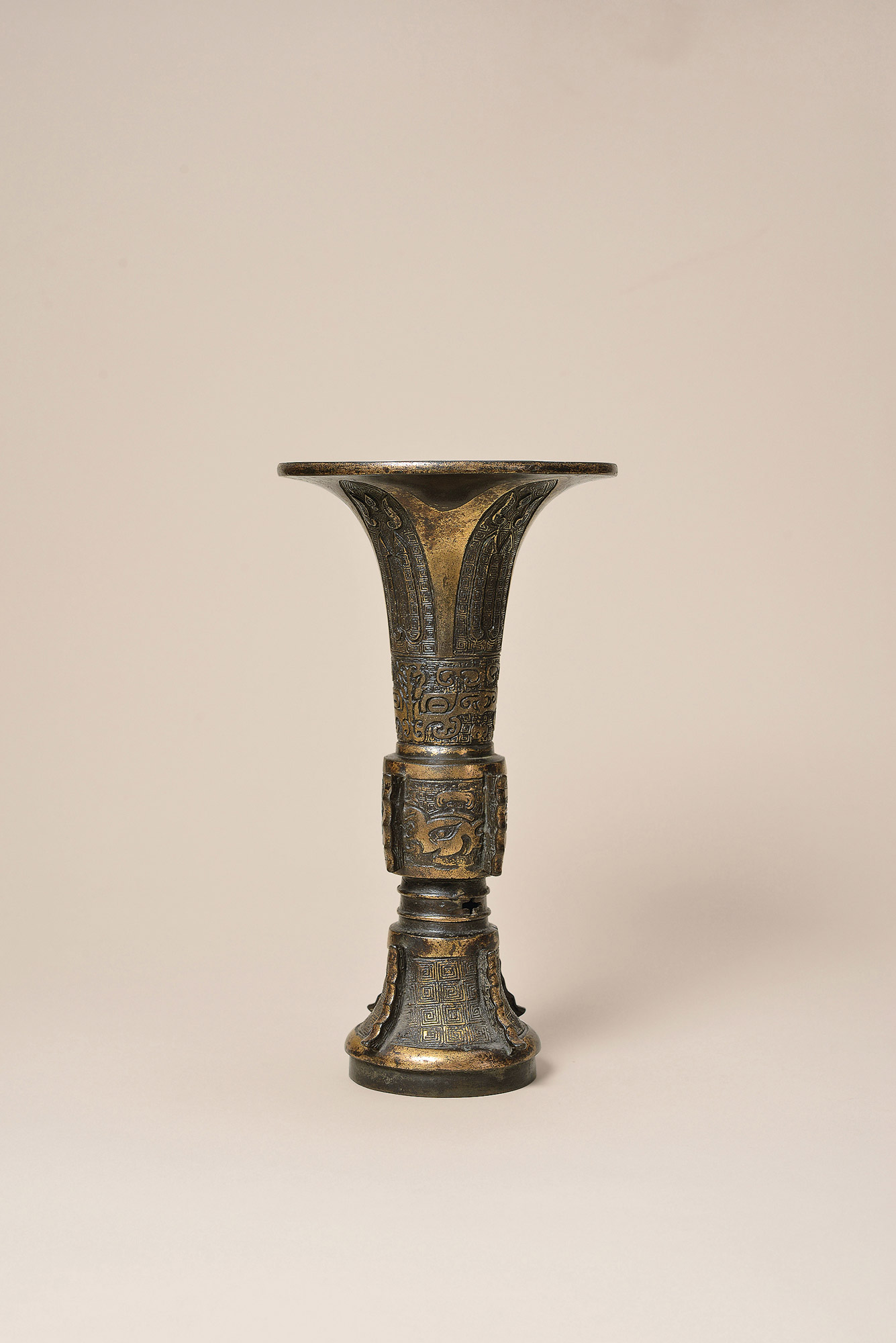 9472清仿古铜鎏金花觚