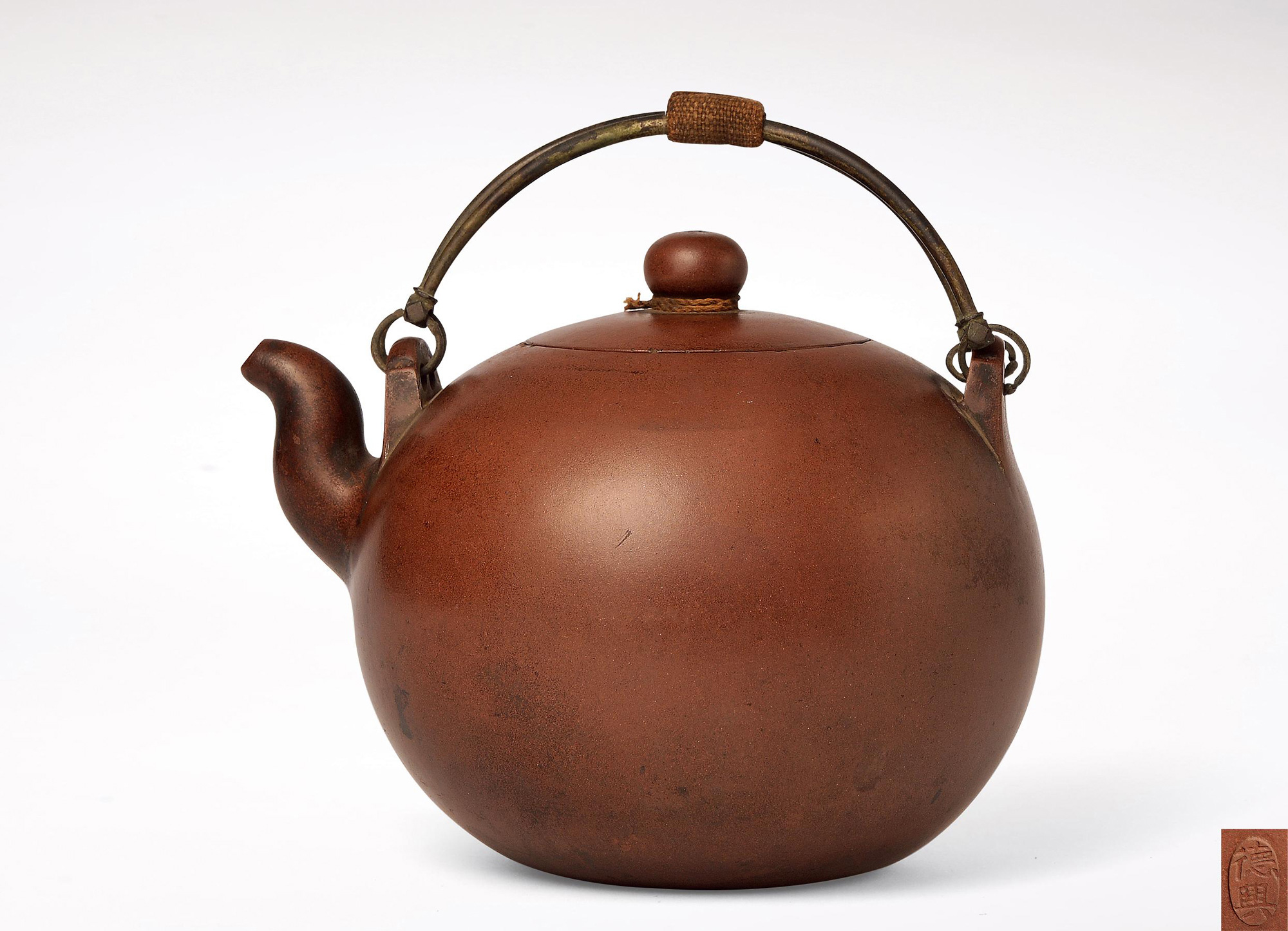 德兴款软提梁一粒珠大壶-稽古——中国文房艺术与紫砂茗具-雅昌拍卖