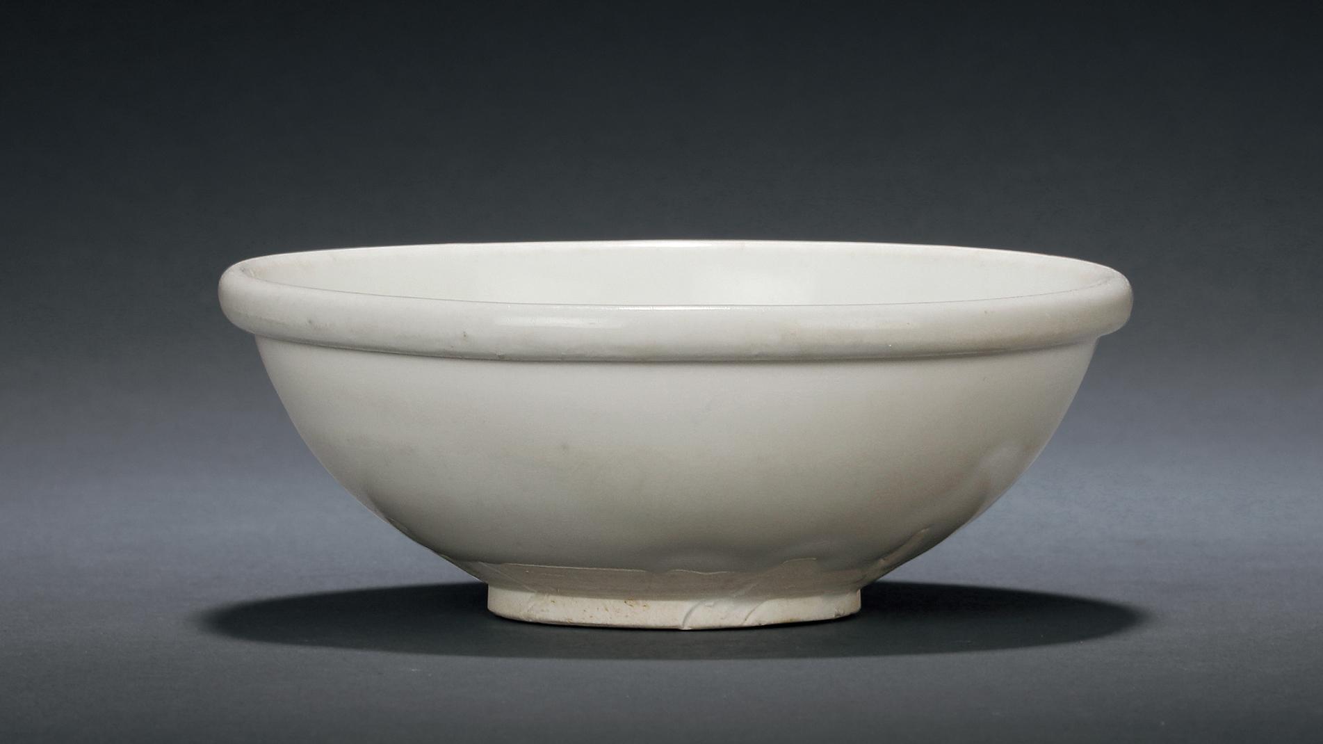 6371元邢窑白釉盏