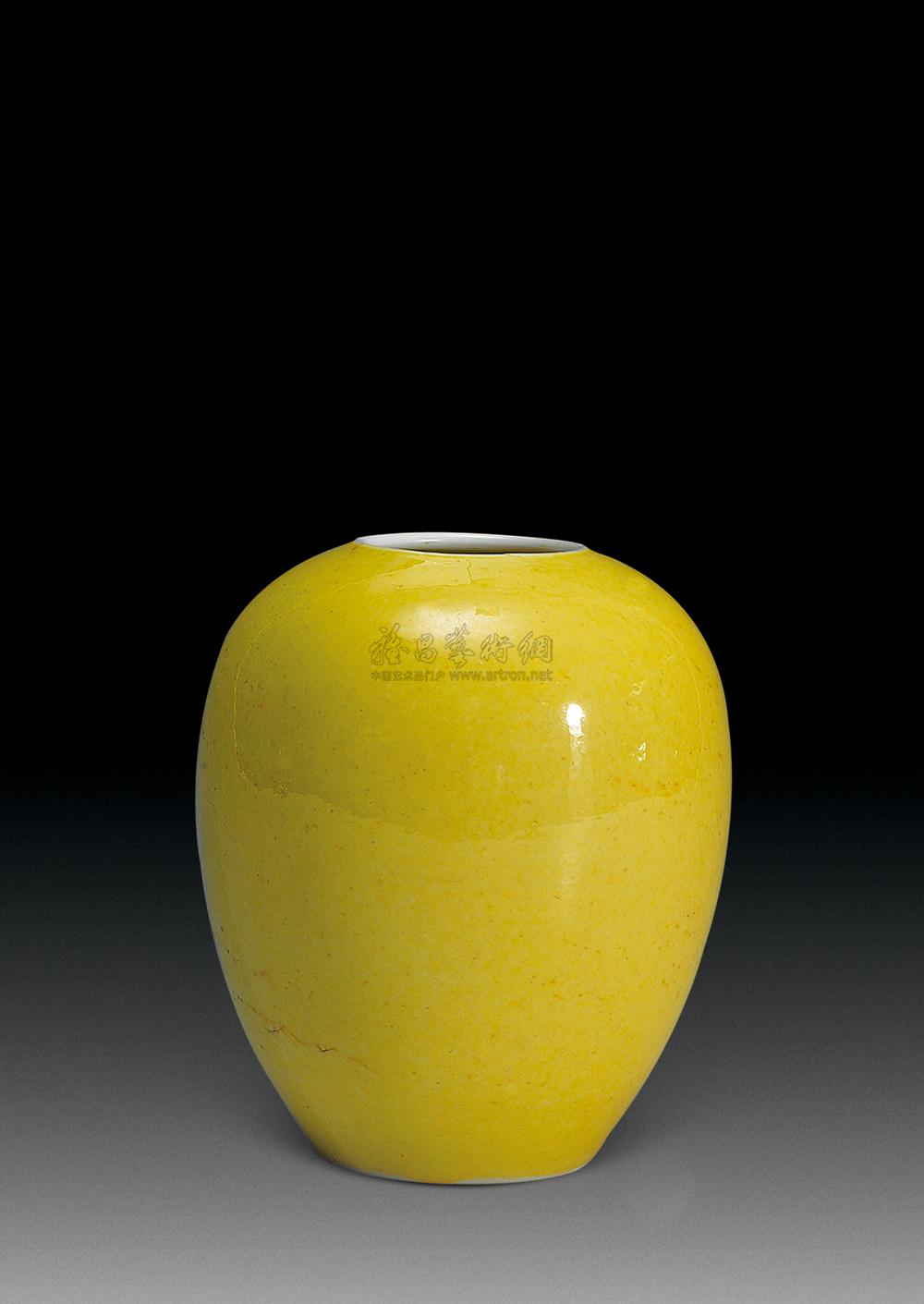 0187清乾隆黄釉小罐