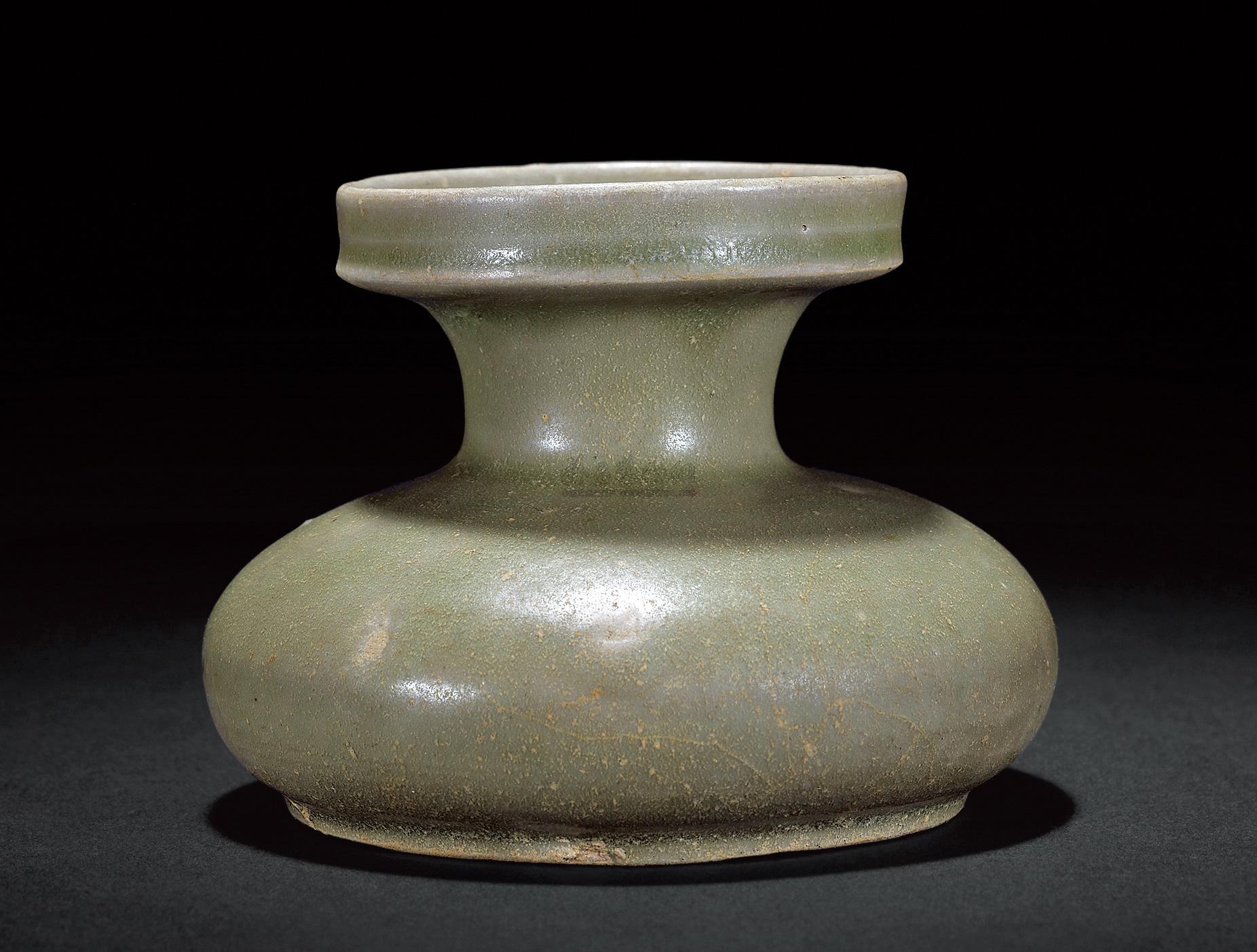 越窑唾壶-千峰翠色——海外回流青瓷-雅昌拍卖