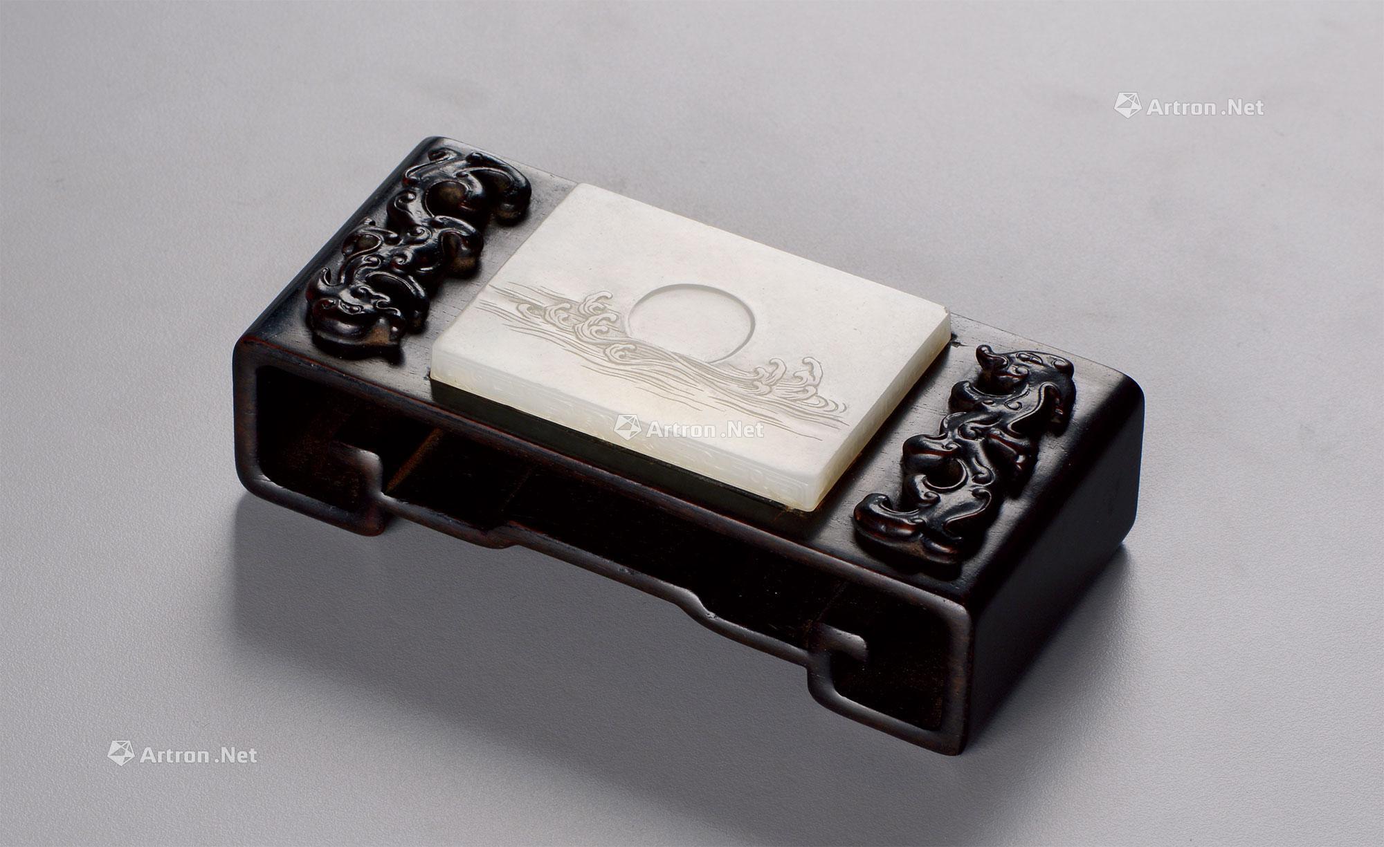 2151 清代 红木嵌白玉墨床