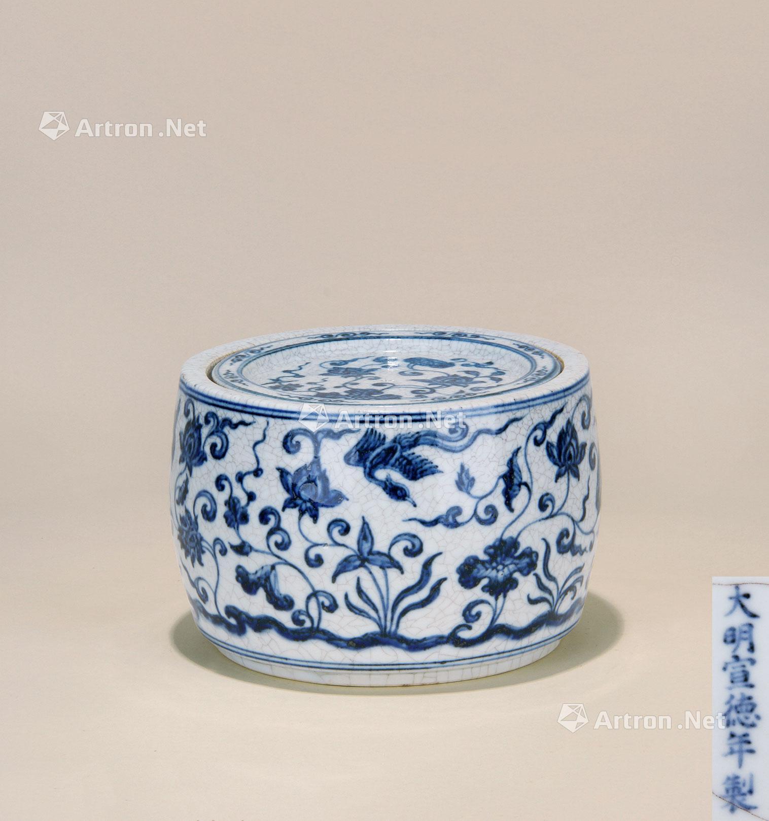 0123明青花凤穿牡丹纹蛐蛐罐