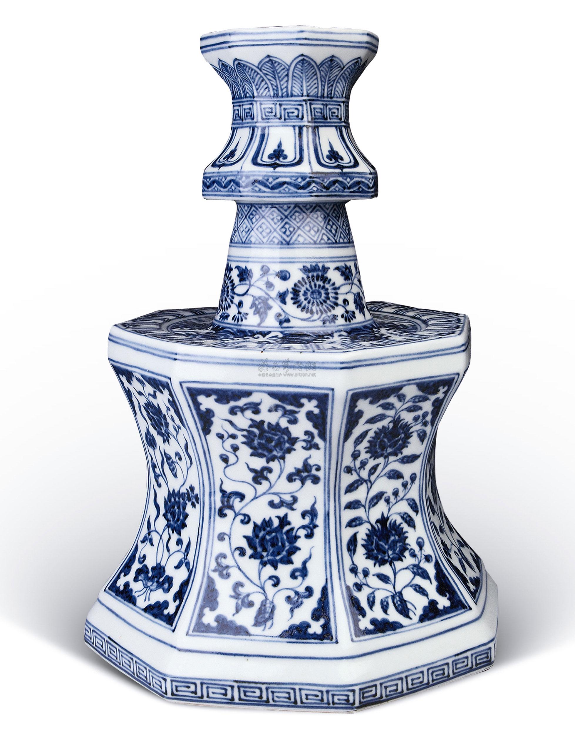 0111 明永乐 青花缠枝莲纹八方烛台