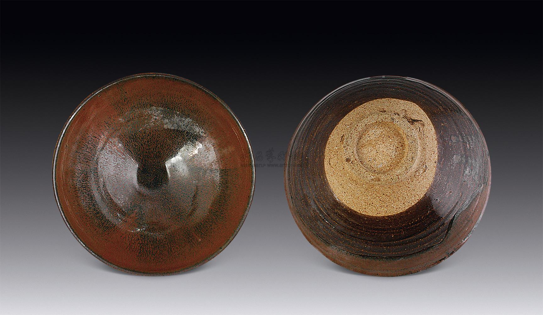 0268 宋 红耀州窑盏