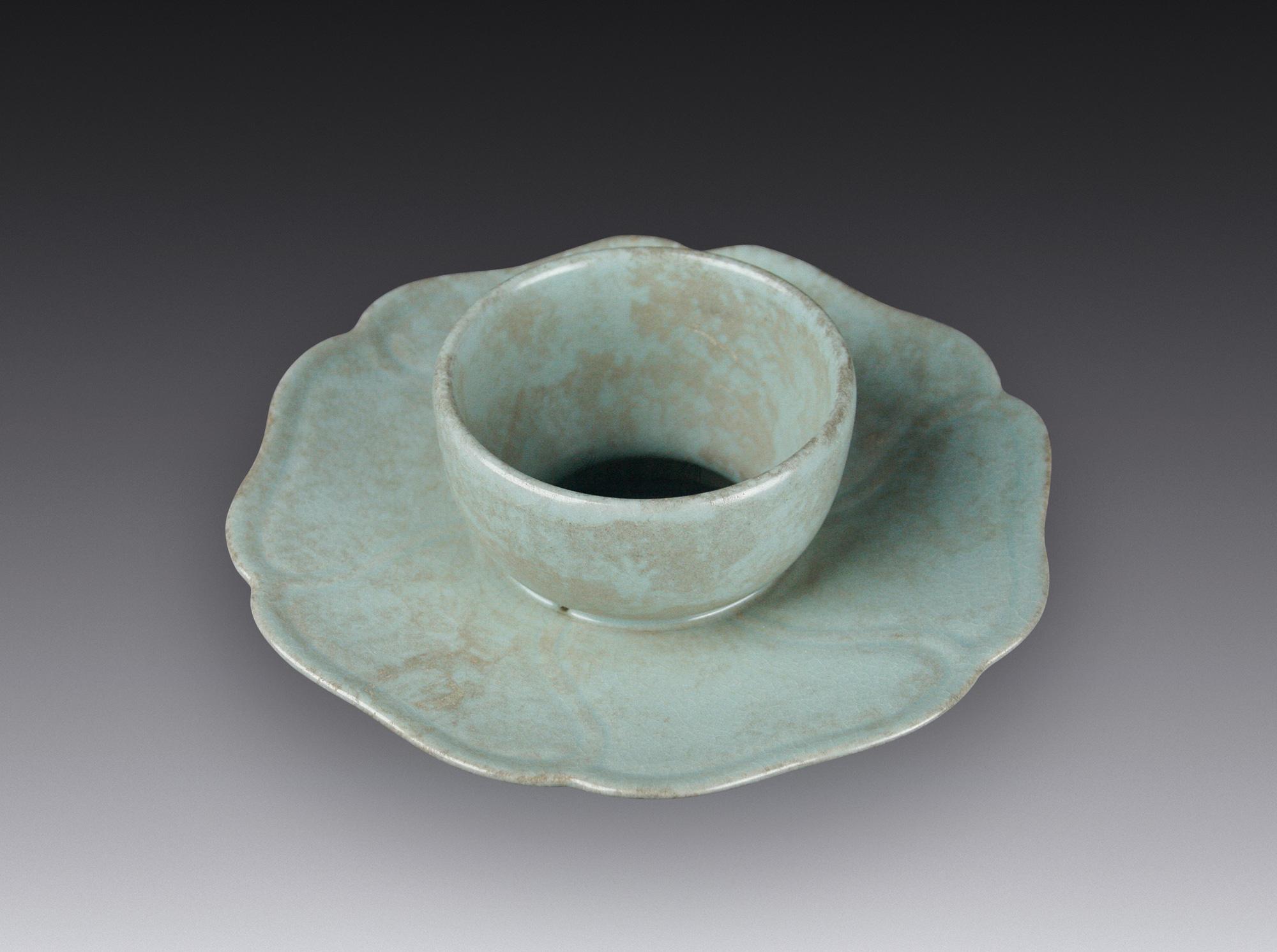 汝窑b型盏托-书画 银币 陶瓷 玉器 杂项-雅昌拍卖