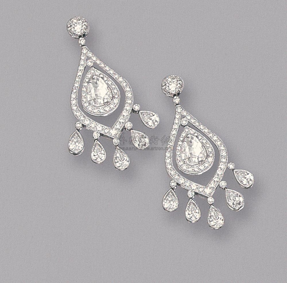 1314钻石吊耳环一对