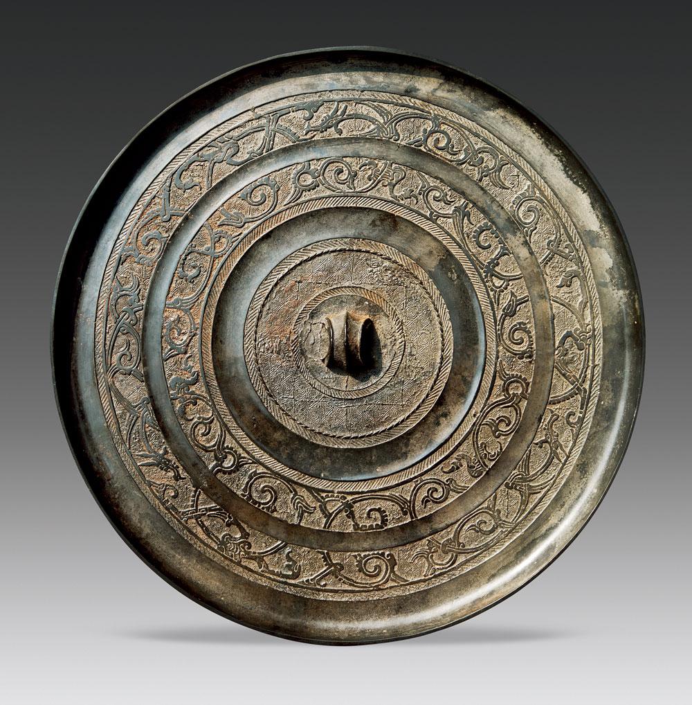 圈带叠压蟠螭纹镜-景星麟凤铜镜,铜杂专场-雅昌拍卖