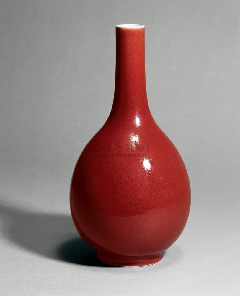 0059清乾隆祭红釉胆瓶
