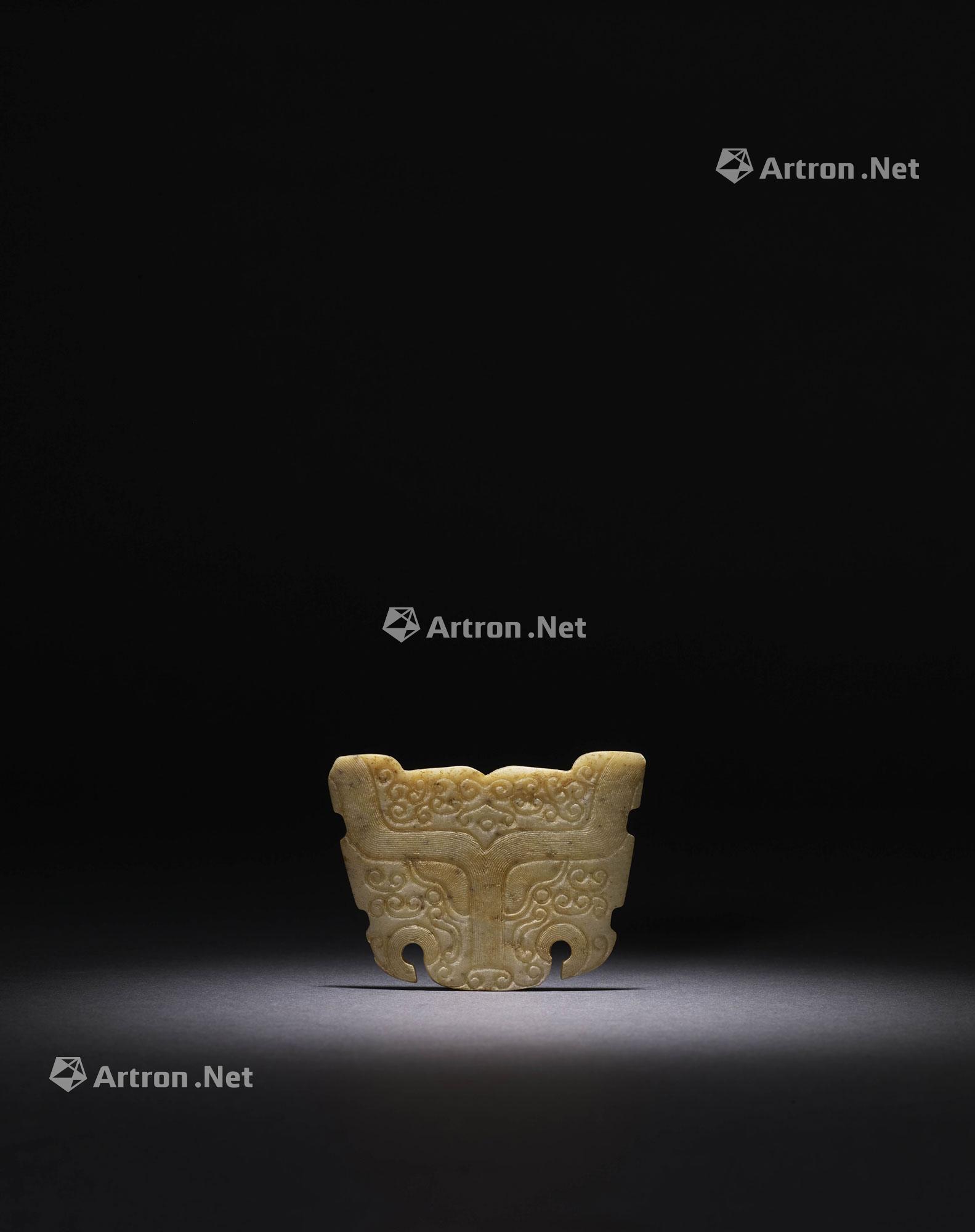 图片中的放大镜,支持鼠标滚轮缩放区域大小0035春秋 黄玉兽面纹牌饰