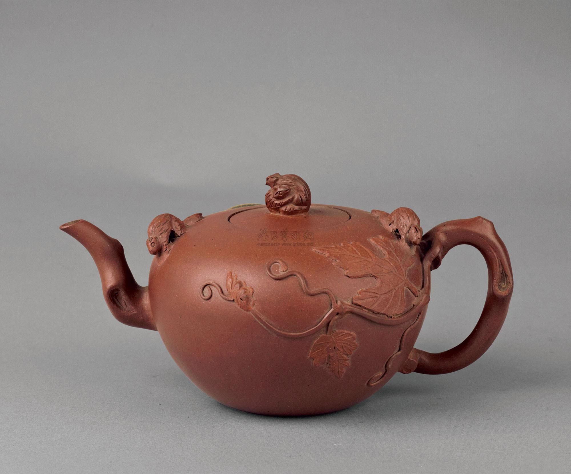 0712清初松鼠葡萄壶