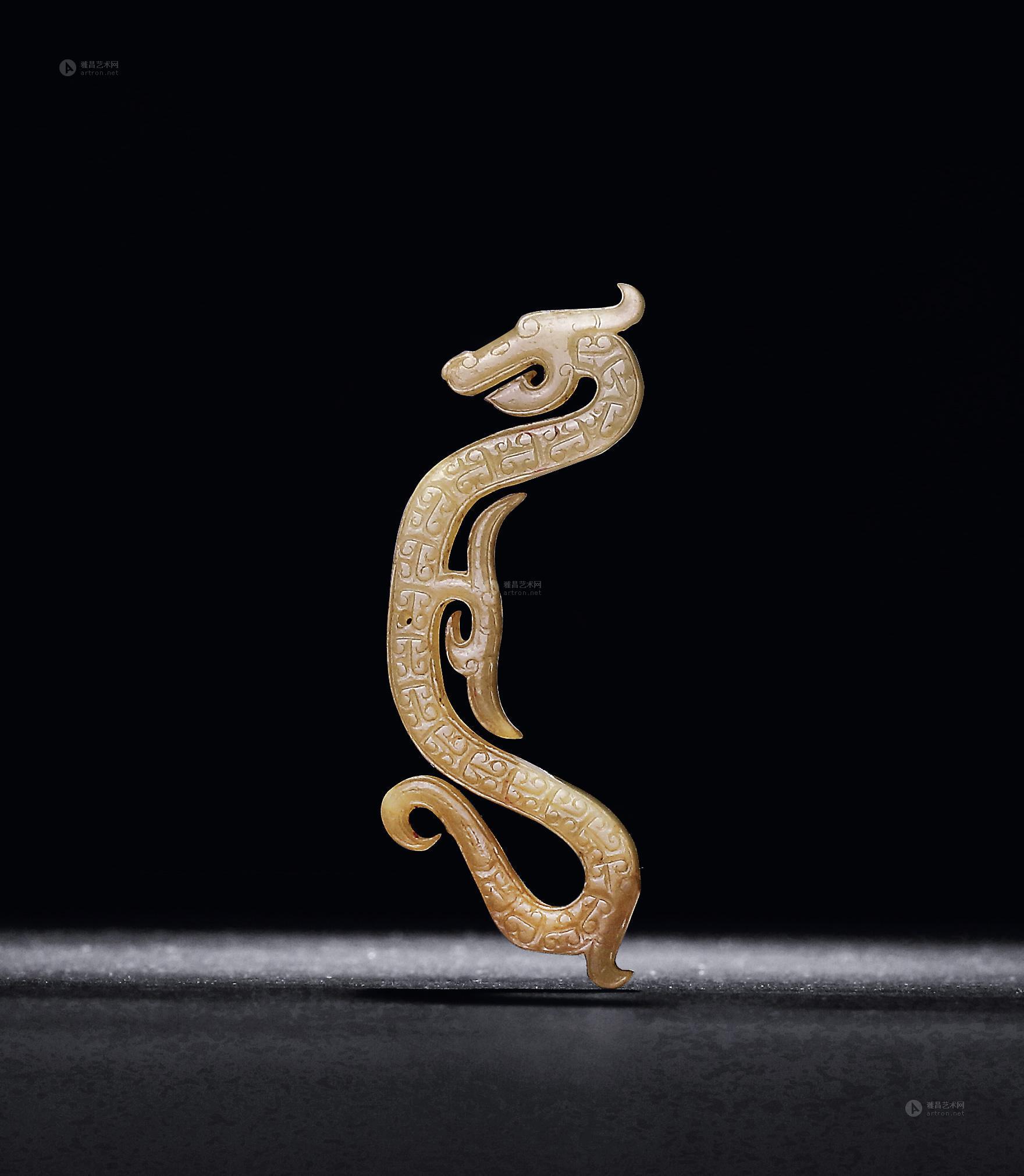 0811战国玉雕夔龙勾
