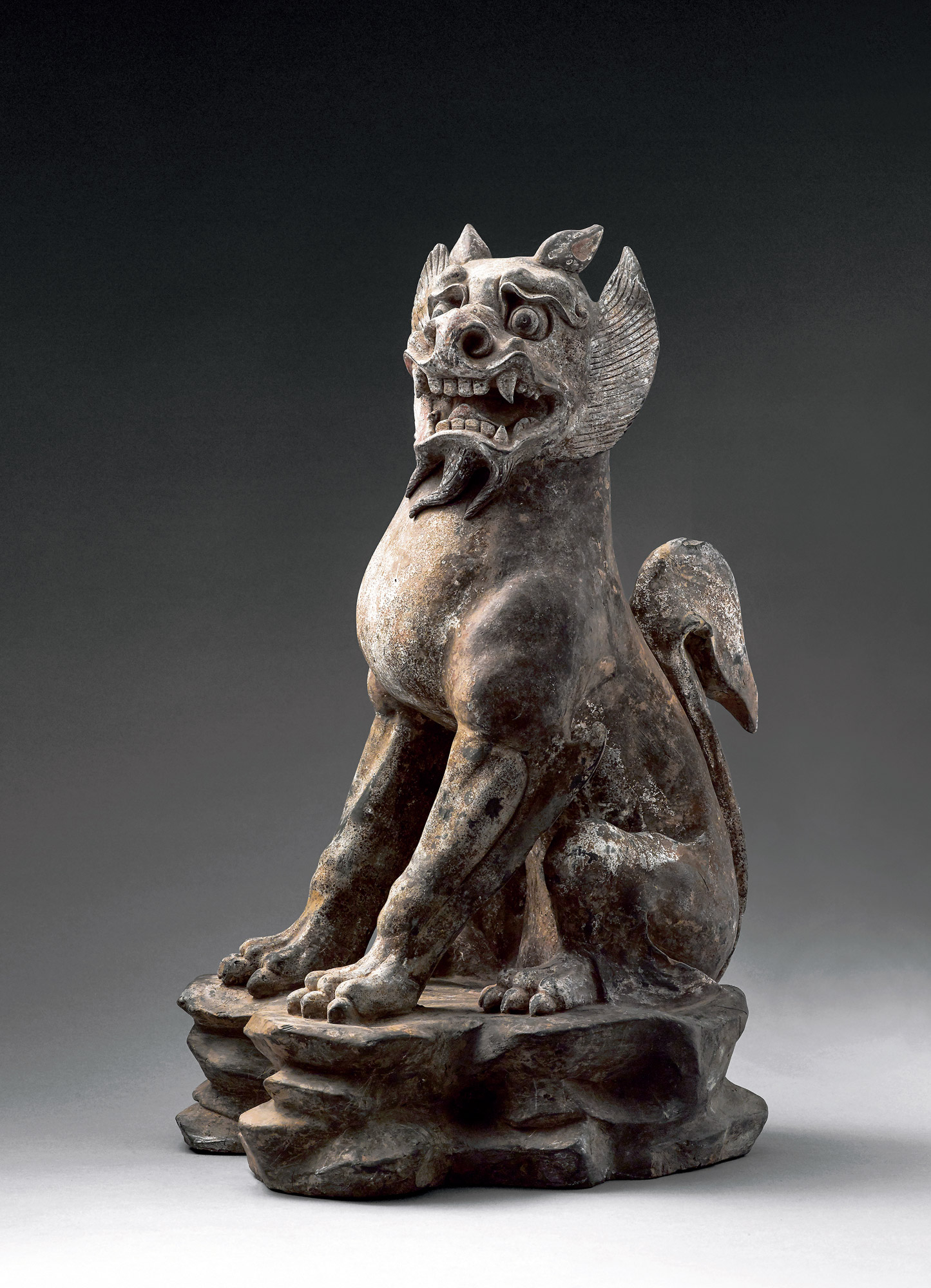 灰陶加彩镇墓兽像-观古ii—玉器金石文房艺术-雅昌拍卖