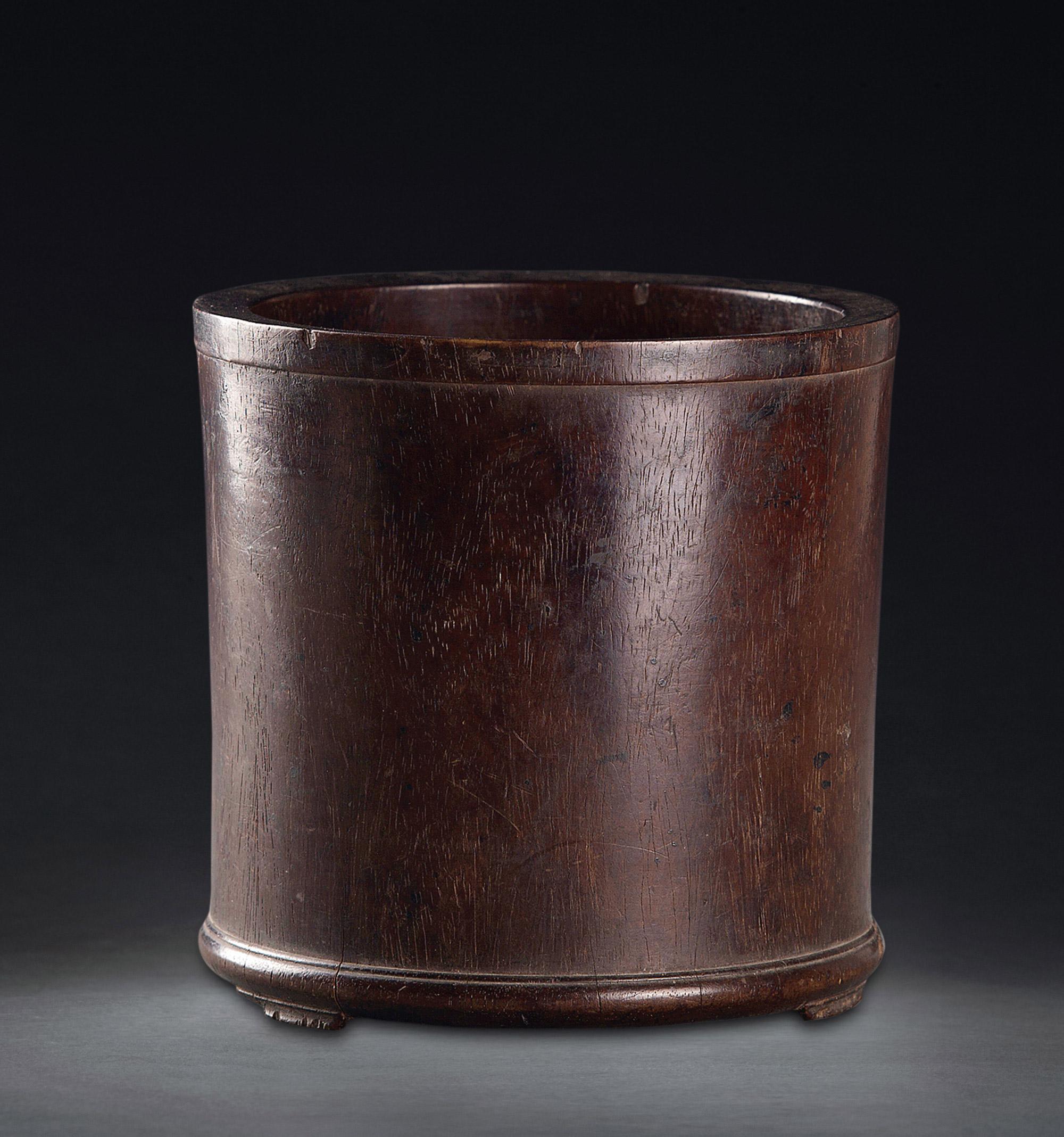 1297 清 黄花梨三足笔筒