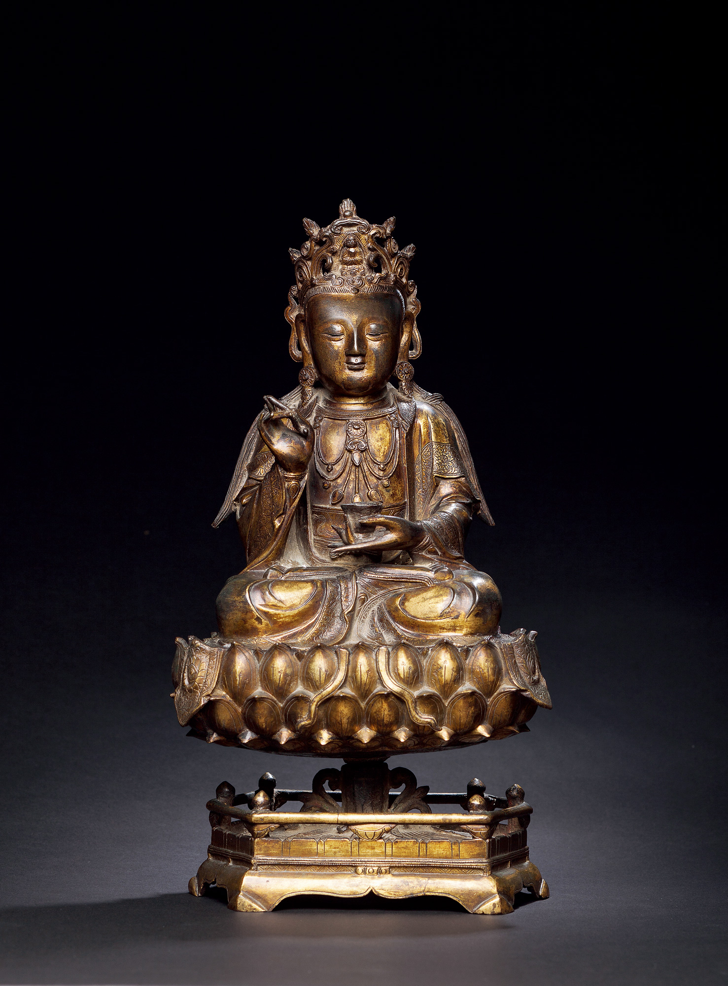 3053明中期铜鎏金观音像