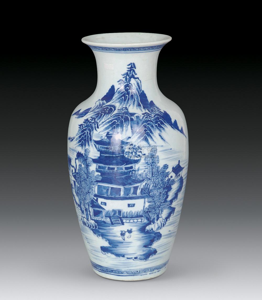 0026清雍正青花山水观音瓶