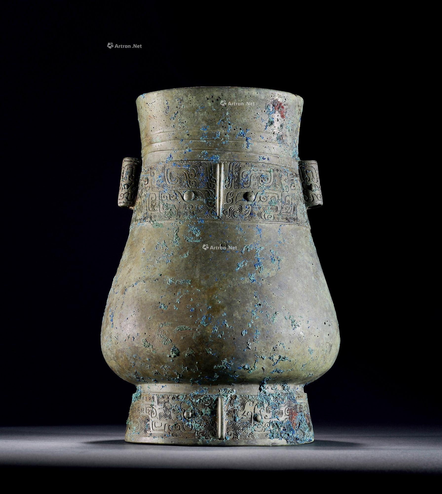 0888 西周 青铜贯耳壶