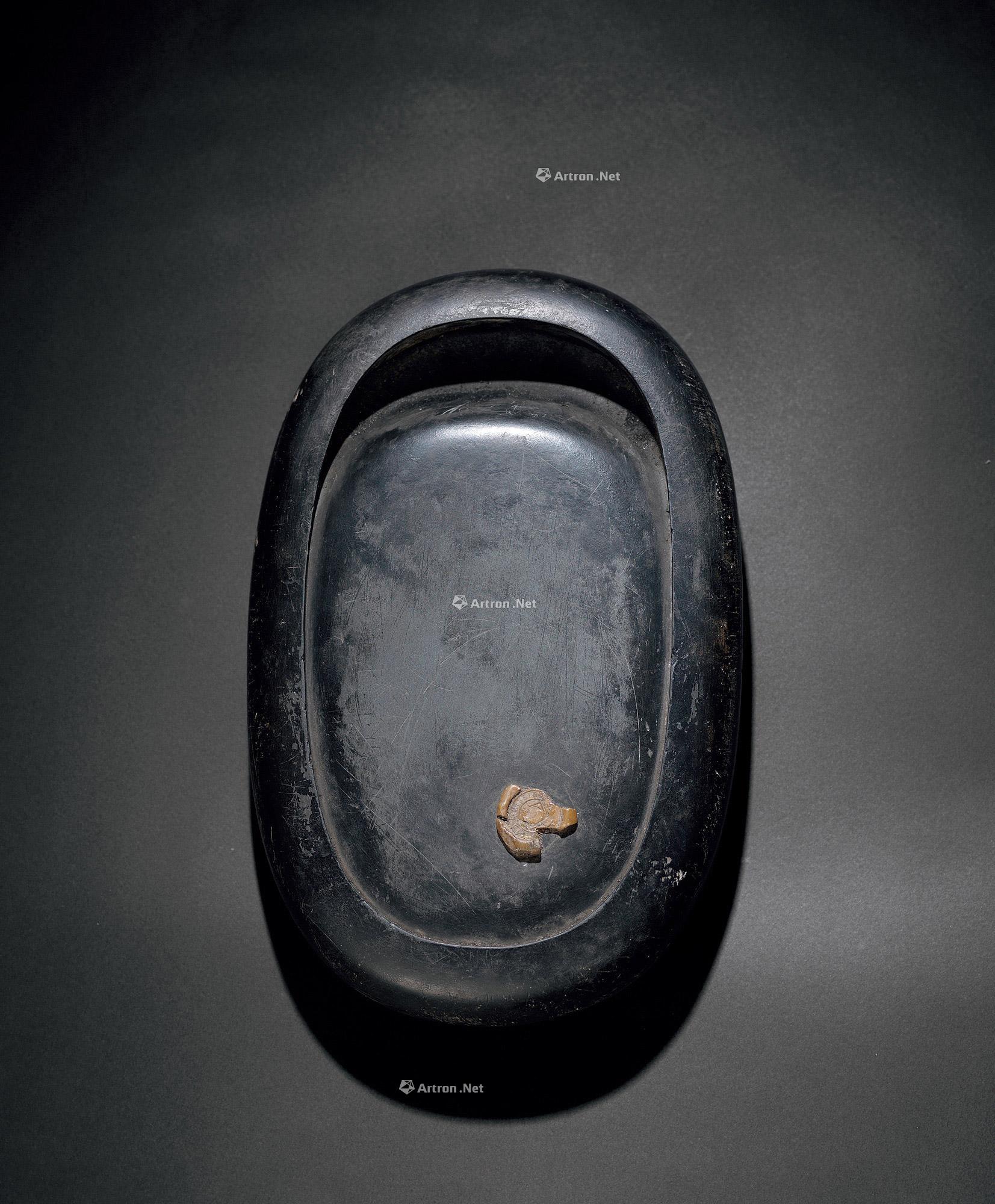 1194明歙石椭圆形砚