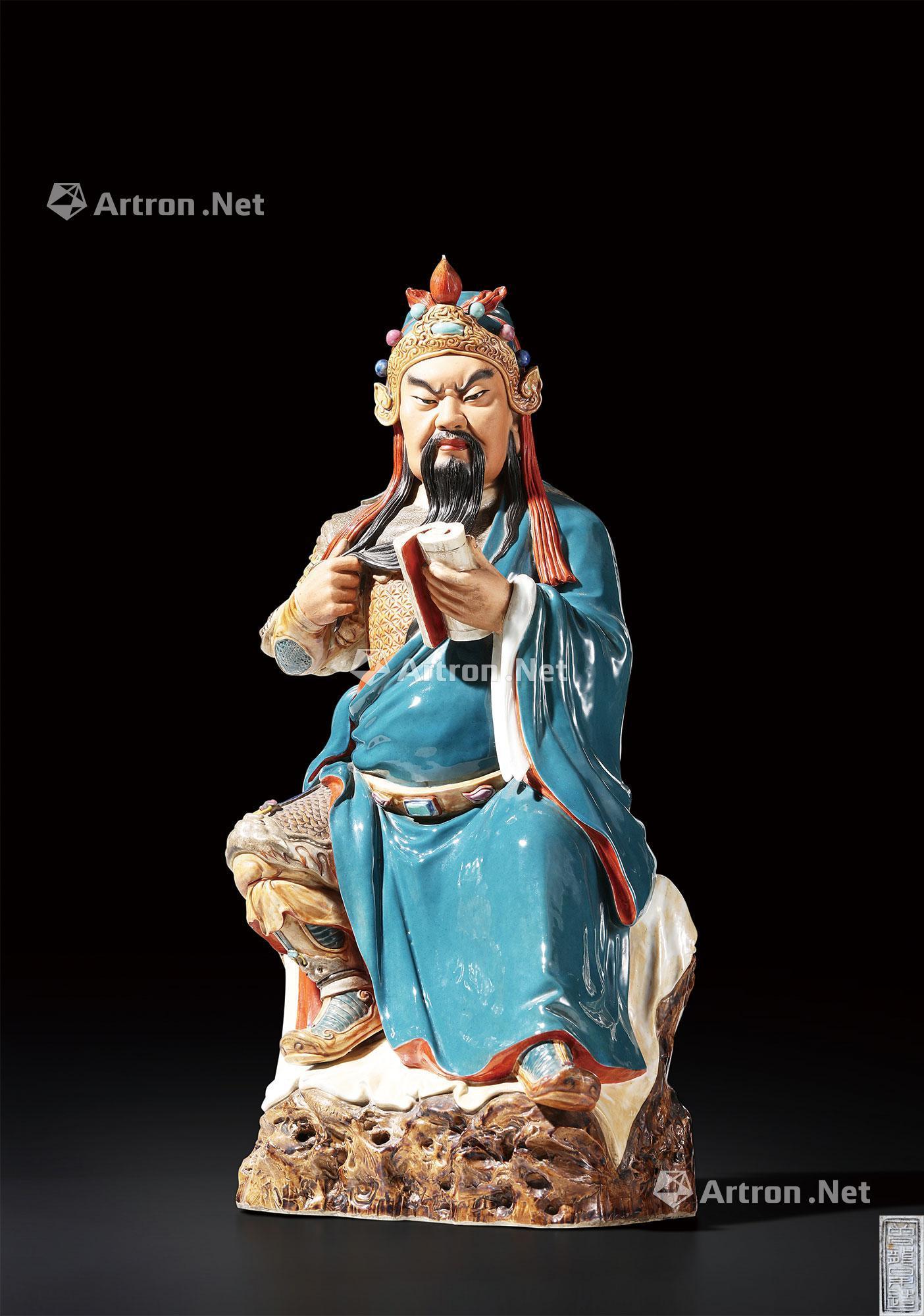 "曾龙升造"粉彩关公座像-瓷器工艺品-雅昌拍卖