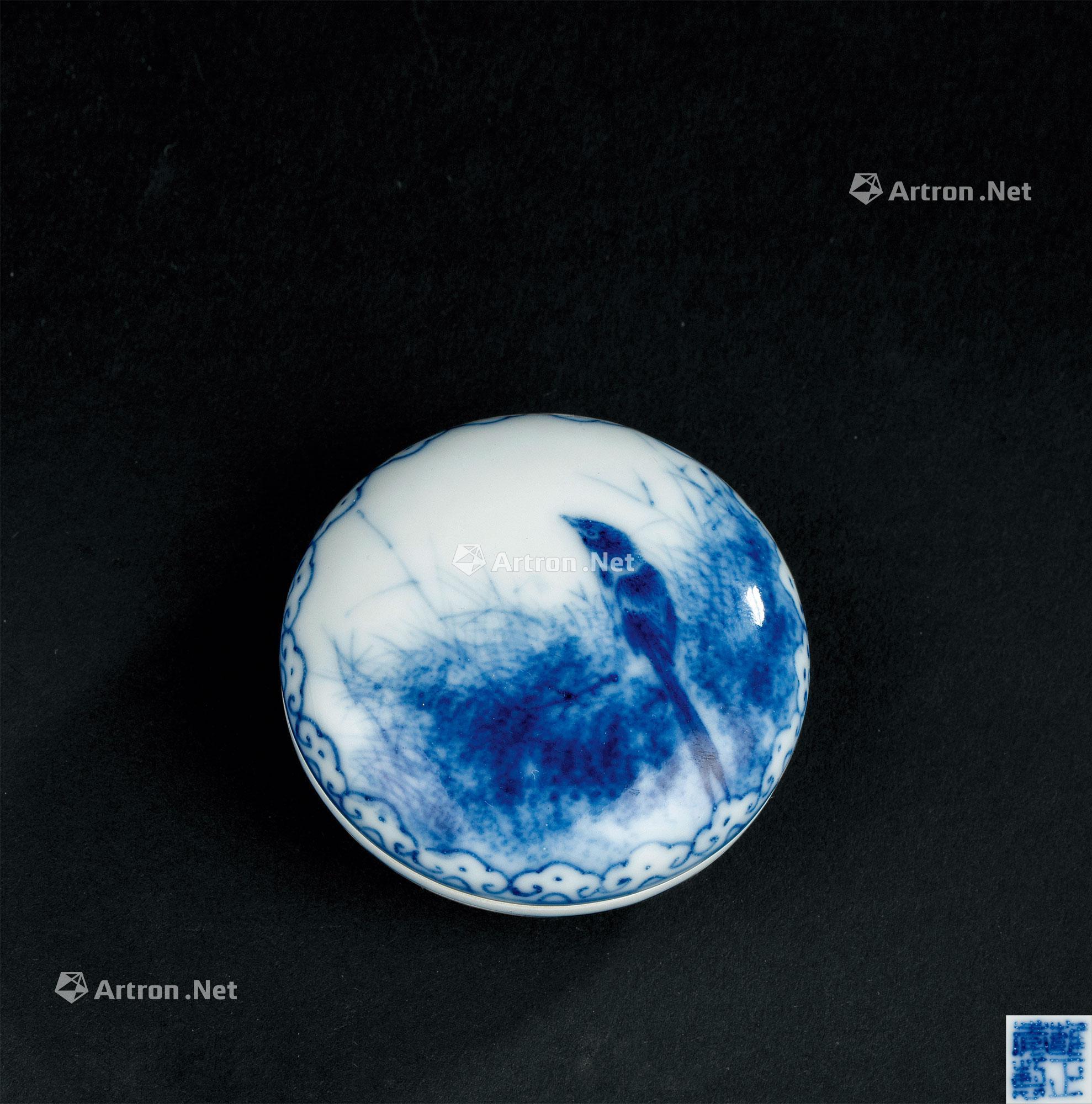 0742民国19121949年王步青花花鸟纹印泥盒